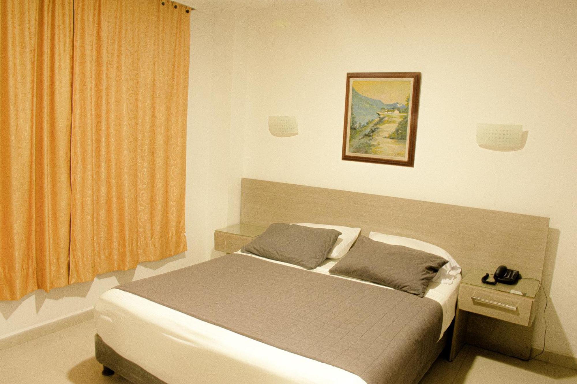 Hotel Yivinaca Barranquilla  Extérieur photo